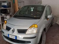Usata Renault Modus Expression 75 CV (55 kW) 2005 Beige Monovolume