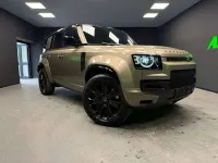 Usata Land Rover Defender 635 CV (467 kW) 2026 Bronzo SUV