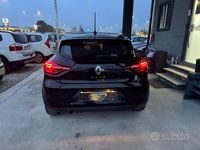 Usata Renault Clio V Business 100 CV (73 kW) 2020 Nero Berlina