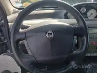 Usata Lancia Ypsilon 69 CV (50 kW) 2005 Grigio Utilitaria