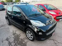 Usata Peugeot 107 68 CV (50 kW) 2011 Nero Utilitaria