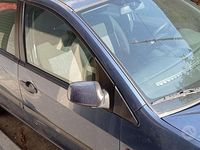 Usata Ford Fiesta 75 CV (55 kW) 2006 Blu Utilitaria
