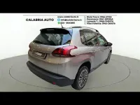 Usata Peugeot 2008 Active 100 CV (73 kW) 2019 Grigio SUV