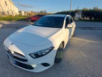 Usata Mercedes A200 150 CV (110 kW) 2019 Bianco pastello Utilitaria