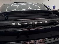 Usata Porsche Macan 380 kW (517 CV) 2025 Nero SUV