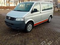 Usata VW Caravelle Trendline 131 CV (96 kW) 2008 Grigio Monovolume