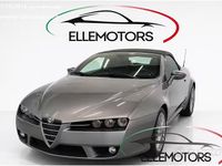 Begagnad Alfa Romeo Spider Exclusive 260 HK (191 kW) 2007 Grå Cab