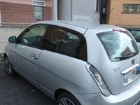 Usata Lancia Ypsilon 60 CV (44 kW) 2011 Grigio Utilitaria