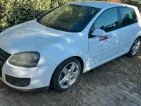 Usata VW Golf VI 105 CV (77 kW) 2008 Utilitaria