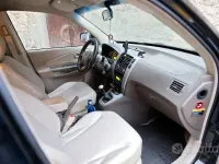 Usata Hyundai Tucson Dynamiq 140 CV (102 kW) 2006 Nero SUV