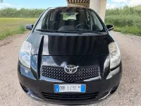 Usata Toyota Yaris 90 CV (66 kW) 2006 Nero Berlina