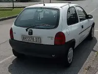 Usata Opel Corsa Swing 67 CV (49 kW) 1995 Utilitaria