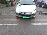 Usata Peugeot 206+ 88 CV (64 kW) 2004 Grigio Utilitaria