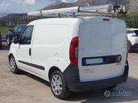 Usata Fiat Doblò S 105 CV (77 kW) 2016 Bianco Monovolume