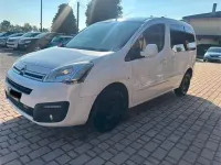 Usata Citroën Berlingo Feel 99 CV (72 kW) 2016 Bianco Monovolume