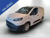 Nuova Toyota Proace City City 101 CV (74 kW) 2026 White solid Monovolume