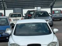 Usata Seat Leon 105 CV (77 kW) 2012 Bianco Berlina