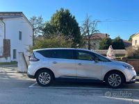 Usata Renault Espace 160 CV (117 kW) 2016 Grigio SUV