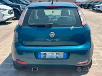 Usata Fiat Punto Street 95 CV (69 kW) 2013 Verde Utilitaria