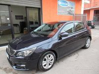 Usata Peugeot 308 Business-Line 131 CV (96 kW) 2020 Blu Berlina