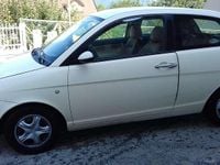 Usata Lancia Ypsilon 80 CV (58 kW) 2004 Beige Utilitaria