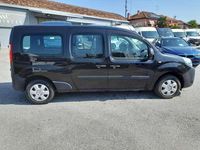 Usata Renault Kangoo 116 CV (85 kW) 2021 Nero Station wagon