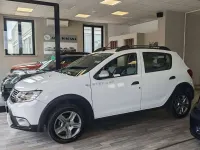 Usata Dacia Sandero Acces 95 CV (69 kW) 2020 Bianco Berlina