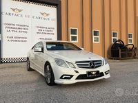 Usata Mercedes E220 170 CV (125 kW) 2011 Bianco Coupé
