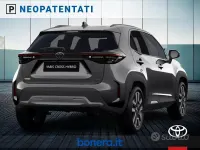 Nuova Toyota Yaris Cross Lounge 92 CV (67 kW) 2026 Grigio SUV