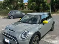 Usata Mini Cooper SE 75 kW (102 CV) 2022 Grigio Utilitaria