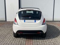 Usata Lancia Ypsilon S 86 CV (63 kW) 2011 Bianco Utilitaria