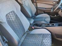 Usata VW Golf VIII R-line 150 CV (110 kW) 2020 Grigio Berlina