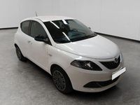 Usata Lancia Ypsilon Gold 70 CV (51 kW) 2021 Bianco Utilitaria