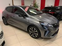 Usata Renault Clio V Techno 91 CV (66 kW) 2025 Grigio Berlina