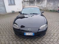 Usata Mazda MX5 110 CV (80 kW) 2001 Nero Cabrio