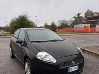 Usata Fiat Grande Punto Dynamic 77 CV (56 kW) 2009 Nero Utilitaria