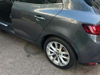 Usata Renault Mégane IV 110 CV (80 kW) 2016 Blu Berlina