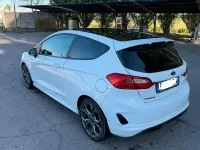 Usata Ford Fiesta ST-Line 86 CV (63 kW) 2018 Bianco Utilitaria