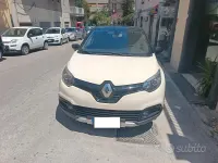 Usata Renault Captur 90 CV (66 kW) 2017 Beige SUV