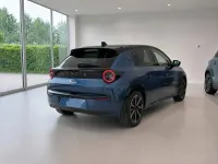 Usata Lancia Ypsilon 114 kW (156 CV) 2025 Blu Utilitaria