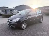 Usata Renault Scenic E-Tech 105 CV (77 kW) 2009 Blu/azzurro Monovolume