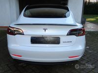 usata Tesla Model 3 long range 4wd in garanzia x 4 anni