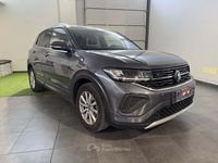 Usata VW T-Cross R-line 116 CV (85 kW) 2024 Blu SUV