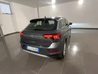 Usata VW T-Roc Style 150 CV (110 kW) 2022 Grigio SUV