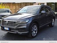 Begagnad VW Touareg Advance 231 HK (169 kW) 2018 Grå SUV