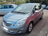 Usata Opel Meriva Cosmo 110 CV (80 kW) 2011 Grigio Monovolume