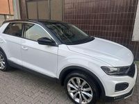 Usata VW T-Roc R-line 150 CV (110 kW) 2022 Bianco SUV