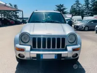Usata Jeep Cherokee Limited 150 CV (110 kW) 2004 Grigio SUV