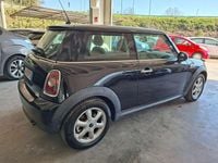 Usata Mini Cooper 75 CV (55 kW) 2009 Nero Utilitaria