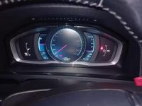 Usata Volvo V60 180 CV (132 kW) 2014 Blu Station wagon